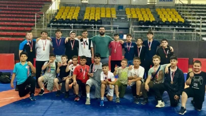 Sakaryalı güreşçiler Türkiye Şampiyonası yolunda