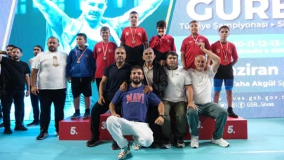 Serdivanlı Sporcular Sivas’tan Madalyalarla Döndü