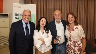Usta yazar Gündüz Vassaf okurlarıyla buluştu