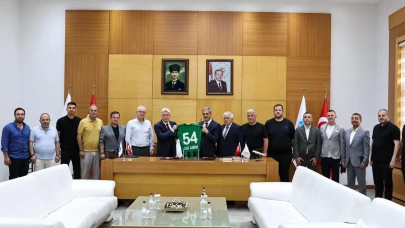 'Sakaryaspor başarılarıyla, yetiştirdiği isimlerle anılmalıdır'