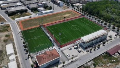 Sakarya’nın futbol üssü Ekrem Karaberberoğlu Altyapı Tesisleri’ne yeni yüz