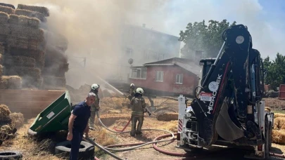 Arnavutköy’de samanlık yangını: Maddi hasar var, can kaybı yok