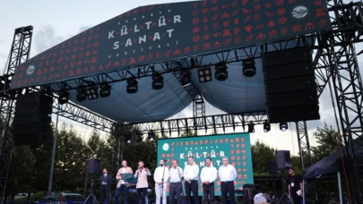 Sakarya Millet Bahçesi’nde binlerce kişiyle Rumeli Balkan buluşması