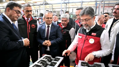 Bakan Yumaklı: "Üreticimizin emeği kırmızı çizgimizdir"