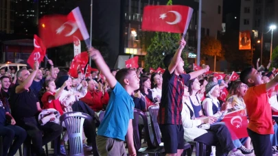 Bilecik'te final heyecanı Cumhuriyet Meydanı'nda yaşandı