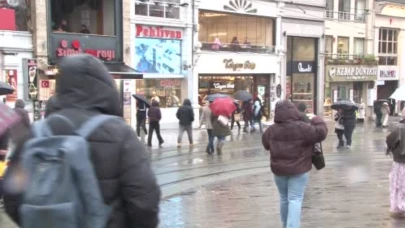 İstanbul’da yağmur aralıklarla sürüyor