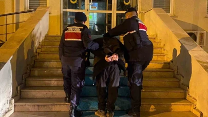 İstanbul’da aranması bulunan DEAŞ’lı işçilerin kaldığı konteynırda yakalandı