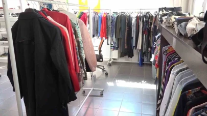 Nilüfer’de ‘Giymiyorsan Giydir’ dayanışması büyüyor