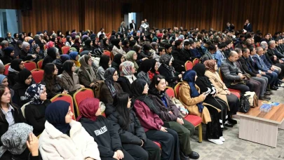 Manevi ve ahlaki gelişim programı Bursa’da gerçekleştirildi