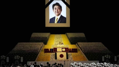 Eski Japonya Başbakanı Shinzo Abe’nin katiline müebbet hapis