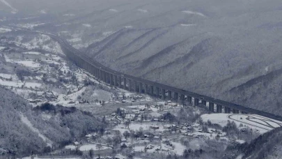 Bolu Dağı’nda kartpostallık kar manzarası