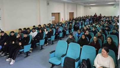 Bilecik’te sosyal medya bağımlılığına karşı farkındalık eğitimi