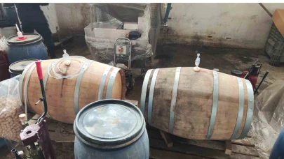 Bursa’da 800 litre kaçak şarap ele geçirildi