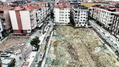 Küçükçekmece’de istinat duvarı çöktü, 6 katlı bina tahliye edildi