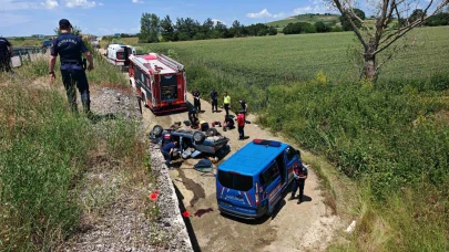 Tekirdağ’da otomobil menfeze uçtu: Sürücü hayatını kaybetti