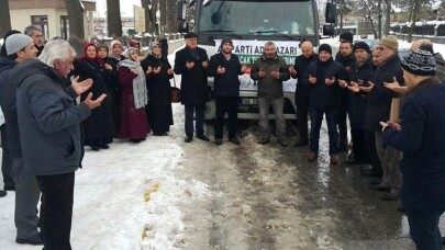 Ak Adapazarı’ndan Türkmenlere yardım Tır’ı