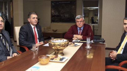Başkan Karaosmanoğlu’na STK’lardan ziyaret
