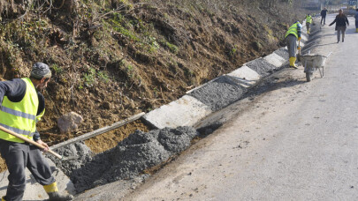 Kartepe Ketenciler’de Trapez Kanal Çalışması