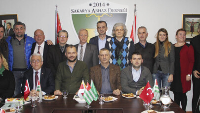 SYKDF ziyaretlere Sakarya Abhaz Derneği ile başladı