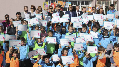 Baharı atletizm şenliğiyle karşıladılar