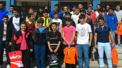 Arifiye Mesleki ve Teknik Anadolu Lisesi Başarılarıyla Göz Dolduruyor