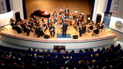 İzzet Baysal Gençlik Orkestrası’ndan AİBÜ’de Konser