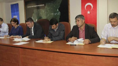 15 adet camiye çelik minare yapılacak