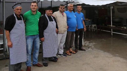 Yılmazer'den İftar Çadırı'na katkıda bulunanlara teşekkür