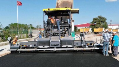 Kartepe’de yollar elden geçiriliyor