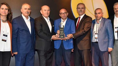 Kartepe Belediyesine 2 Ödül Birden