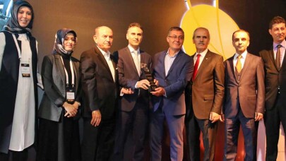 Kocaeli Büyükşehir Belediyesi’ne Altın Karınca Jüri Özel Ödülü