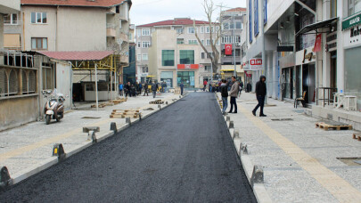 Adapazarı Dr. Kamil Sokak trafiğe açılıyor