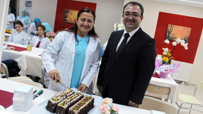 Diş Hekimleri Gününde Gölcük ADSM'de Anlamlı Kutlama