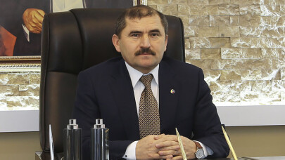 Başkan Mete'den Öğretmenler Günü mesajı