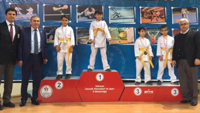 Öğretmenler Günü Karate Sakarya İl Turnuvası sona erdi