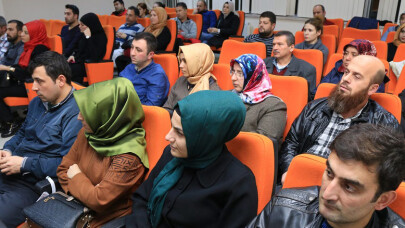 'Huzurlu aile, çocuk terbiyesi' nasıl olmalı?