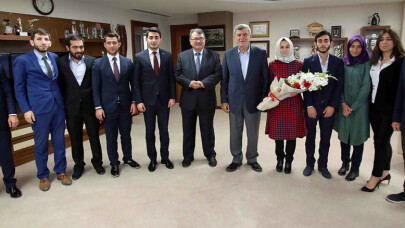 Karaosmanoğlu, ‘’Gençlik üzerine araştırmalar yapın'