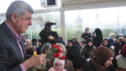 Karaosmanoğlu, ‘’Suriye’de yaşananlar ciğerimizi yakıyor’’