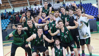 Sakarya U18 Basketbol Şampiyon