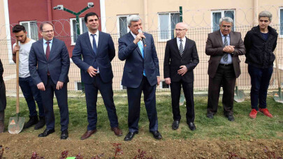 Karaosmanoğlu, 'Peygamberimizi rehber ve model alın’'