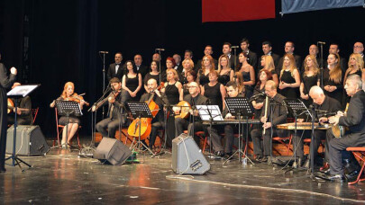 Kocaelililer sanat müziğinin eşsiz eserleri keyifle dinlendi