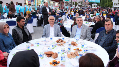 Gönül sofralarının ilki Kaynarca’da kuruldu