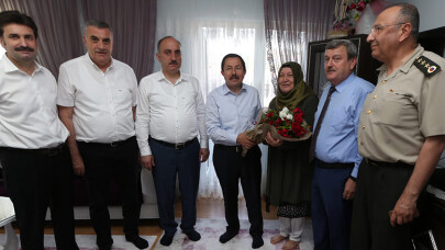 'Bu aziz millet esareti asla kabul etmez'
