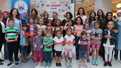 AGORA’da “Taş Boyama” etkinliğine büyük ilgi