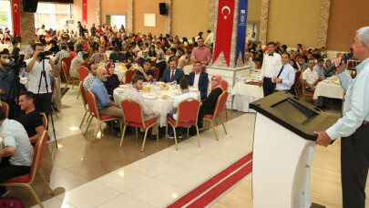 Karaosmanoğlu 'Sizlerle gurur duyuyorum'