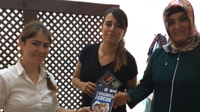 Çocuğun başarısında annenin rolü anlatıldı