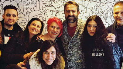 Kırmızıgül, Tümay Özokur Akademi öğrencileriyle buluştu
