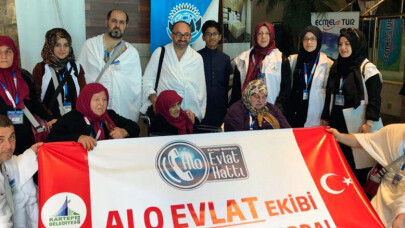 Kartepe Alo Evlat ekibi Mekke’de