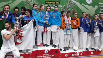 Boğaziçi Karate Turnuvasında Madalya Yağmuru