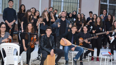 “Gençlik İftarları” Gemport Gemlik Anadolu Lisesinde Başladı